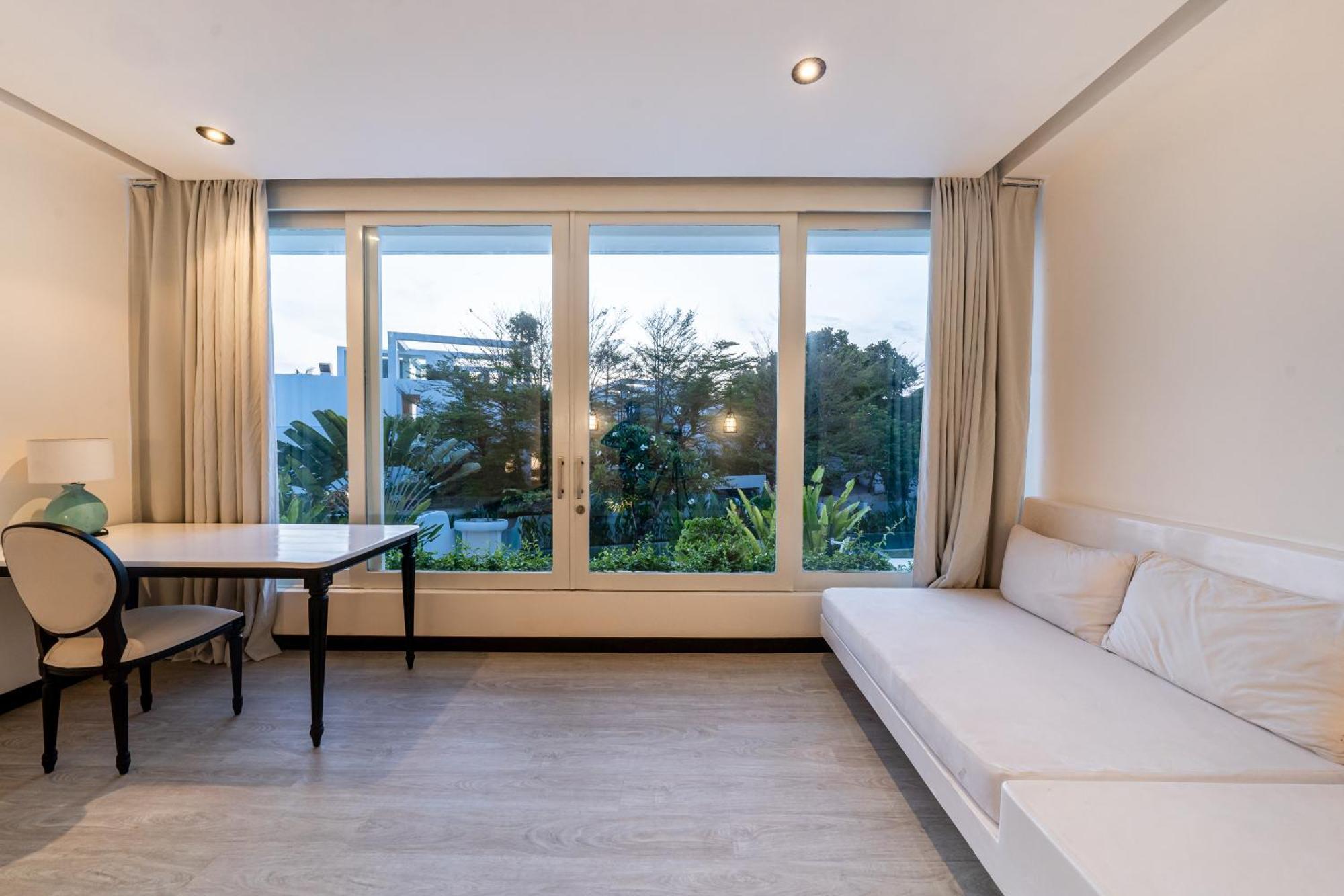 Villa Eden The At The Sea