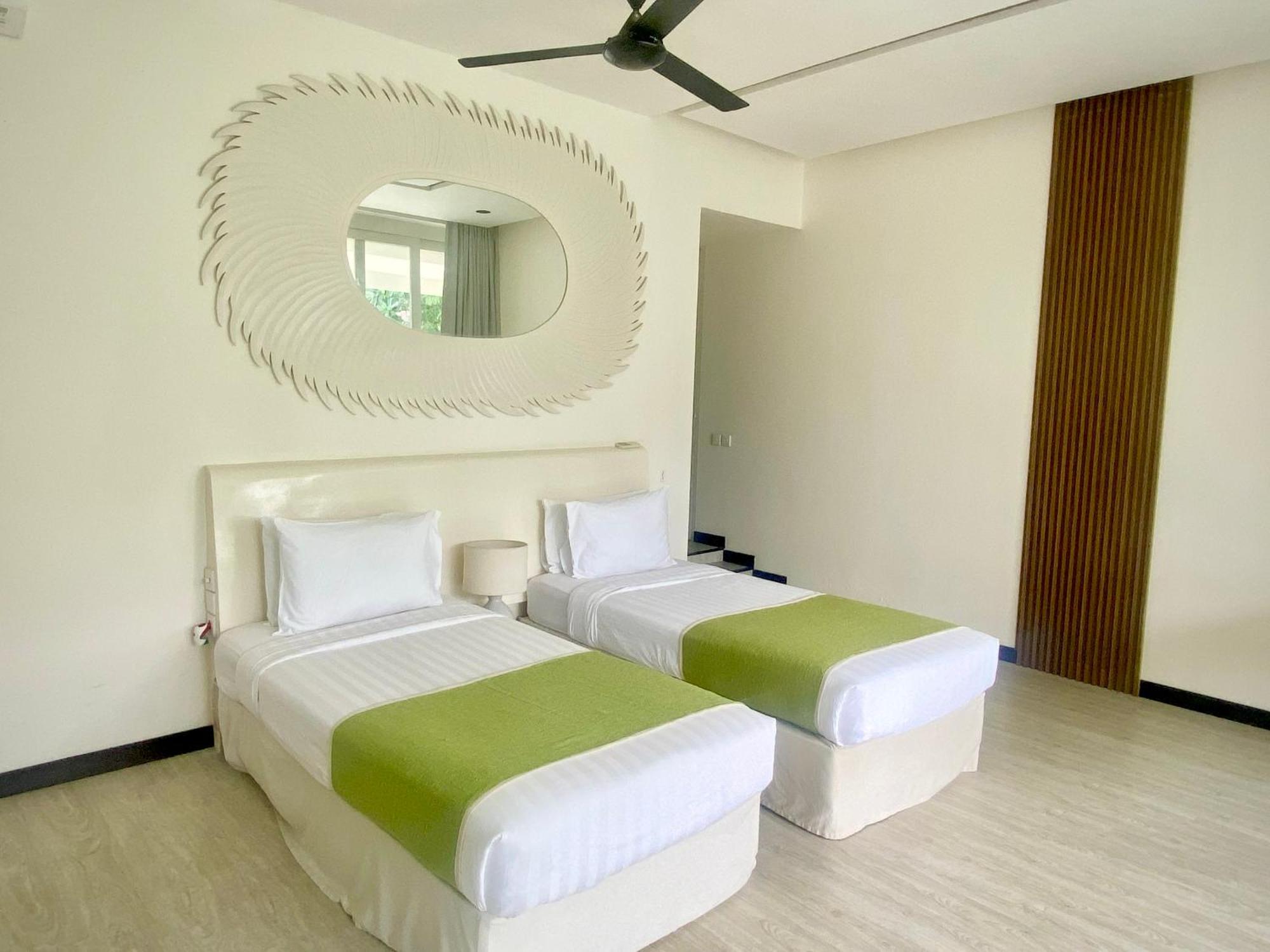 Villa Eden The At The Sea