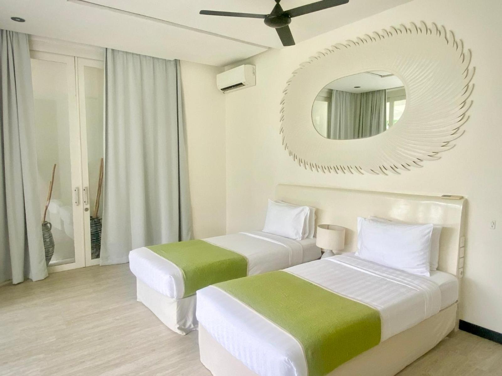 Villa Eden The At The Sea *